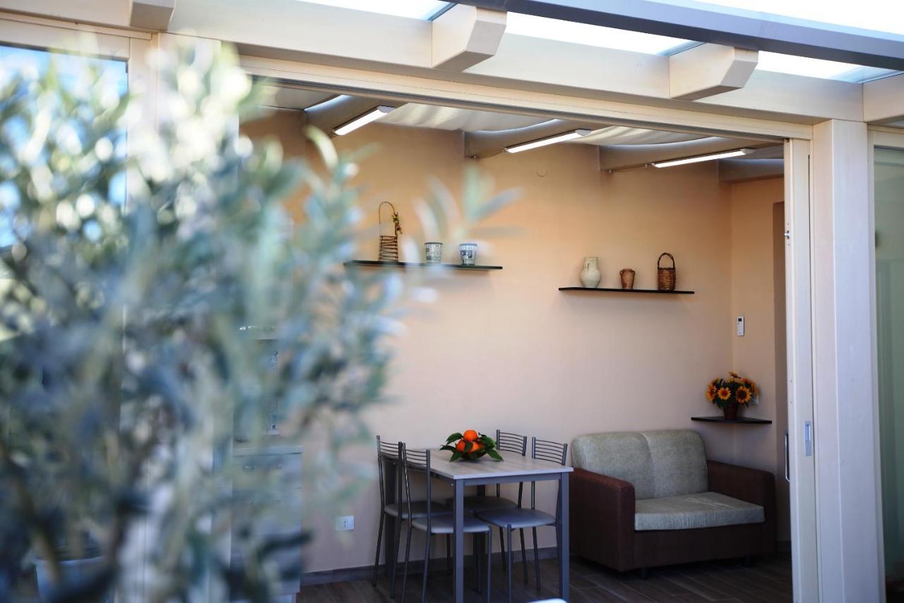 Re Sole Case Vacanze - Esclusivo Attico M A R T E Con Spaziosissima Terrazza Solarium Attrezzata Авола Экстерьер фото
