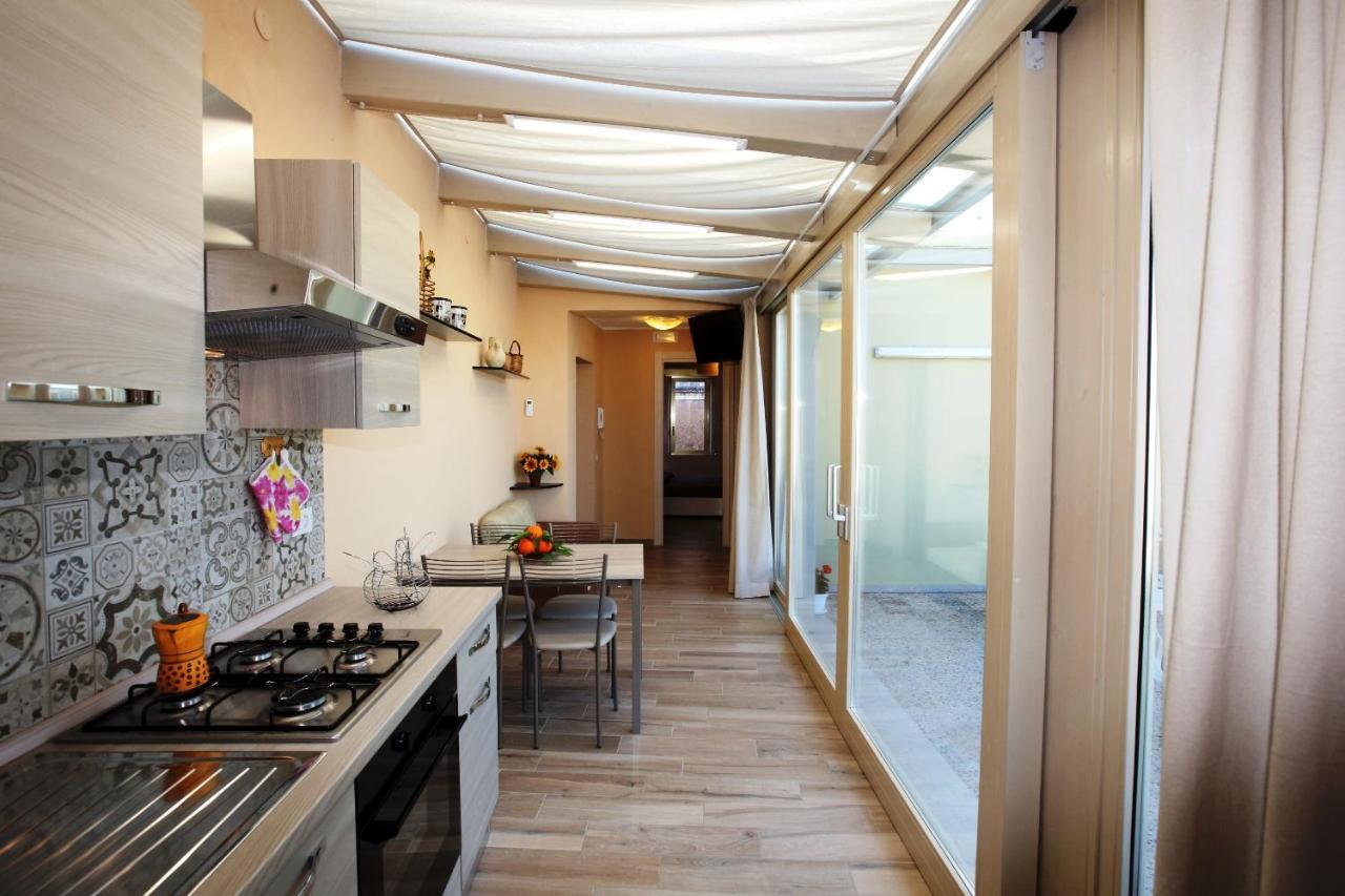 Re Sole Case Vacanze - Esclusivo Attico M A R T E Con Spaziosissima Terrazza Solarium Attrezzata Авола Экстерьер фото